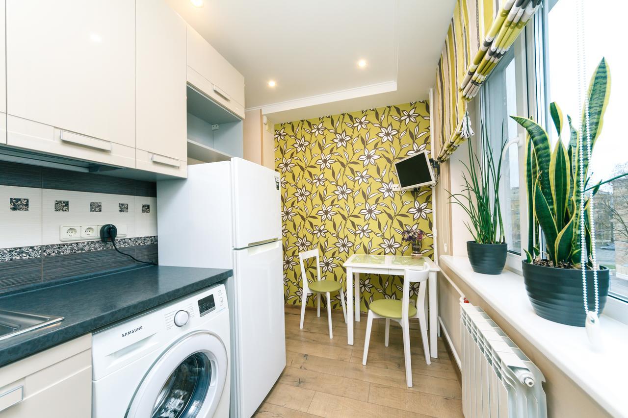 Apartment On Sevastopolska Square Киев Экстерьер фото